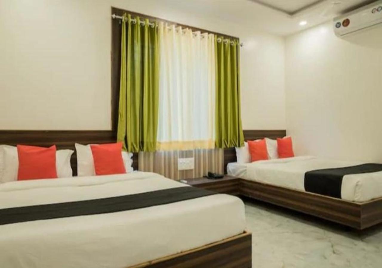 Hotel Sai Sk Palace Shirdi Zewnętrze zdjęcie